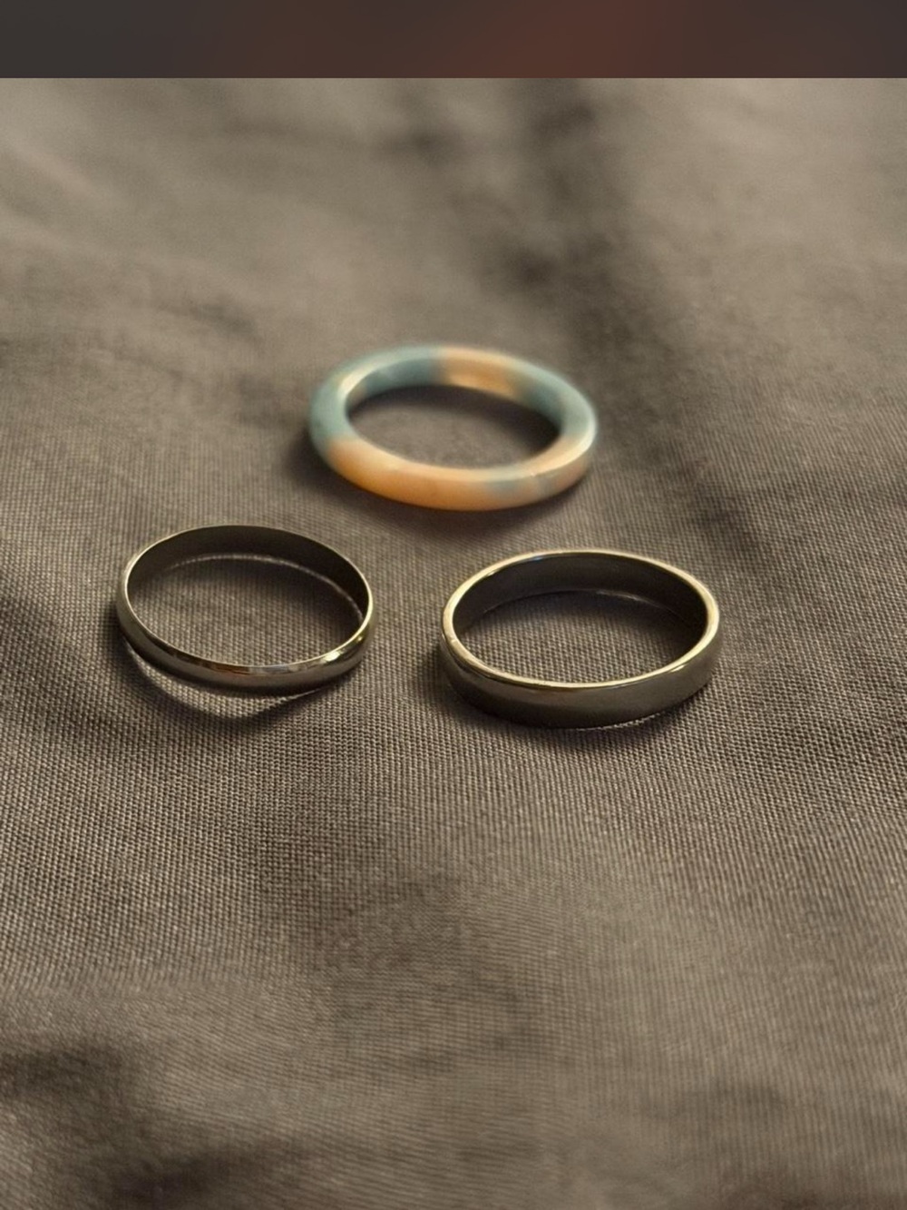 Three Minimalist Rings — Silver Metal + Blue-Pink Resin Bundle